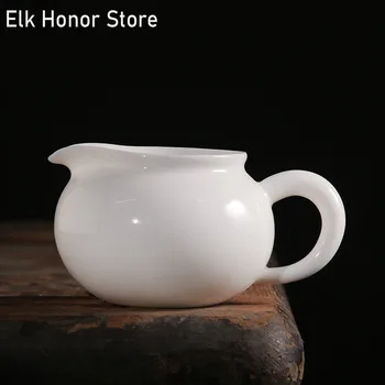 Dehua Beyaz Porselen Çay Sürahi Adil Fincan Seramik Bölme Çay Dağıtıcı Kung Fu Çay Ev Yeşim Porselen Adil Fincan Chaihai