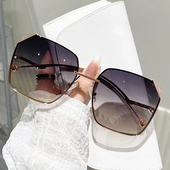 Kişiselleştirilmiş Moda Boy Polarize Güneş Gözlüğü Kadın Degrade Renk Metal Büyük Çerçeve Seyahat güneş gözlüğü Sürüş Gözlük