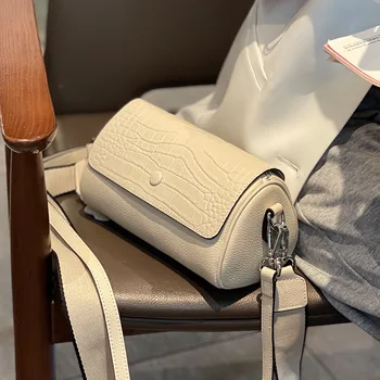 Moda Yeni 100 % Hakiki Deri Kadın Timsah Yastık Çanta Lüks Marka Tasarımcısı omuz çantası Bayanlar Basit Crossbody Çanta