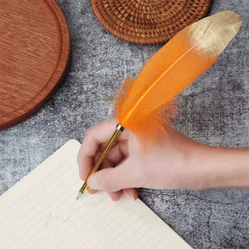Sprey Altın Tüy Kalem Tükenmez Kalemler Pürüzsüz İmza Yazma Aracı Yenilik Kırtasiye noel hediyesi Okul Ofis Malzemeleri